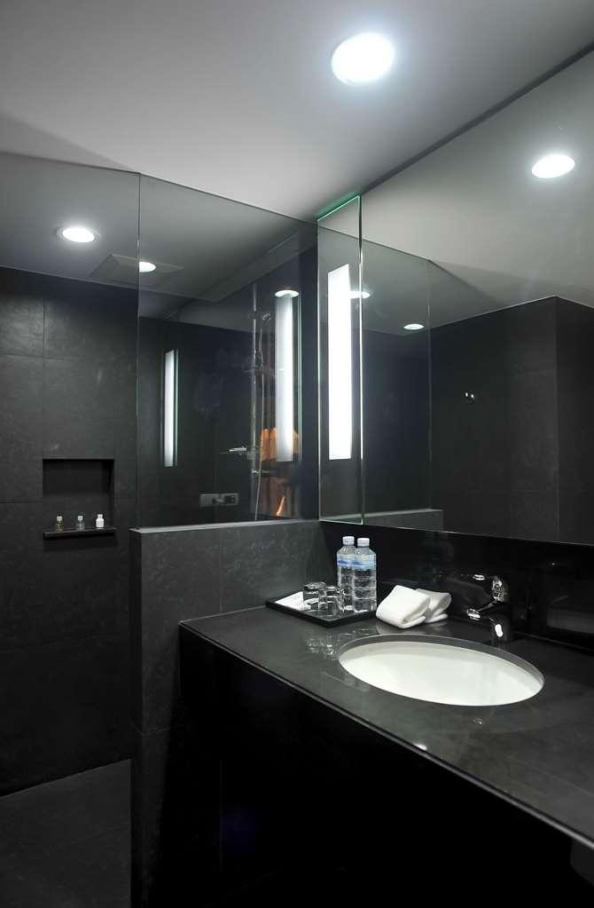 Best Western Sukhumvit 20 Banguecoque Quarto foto