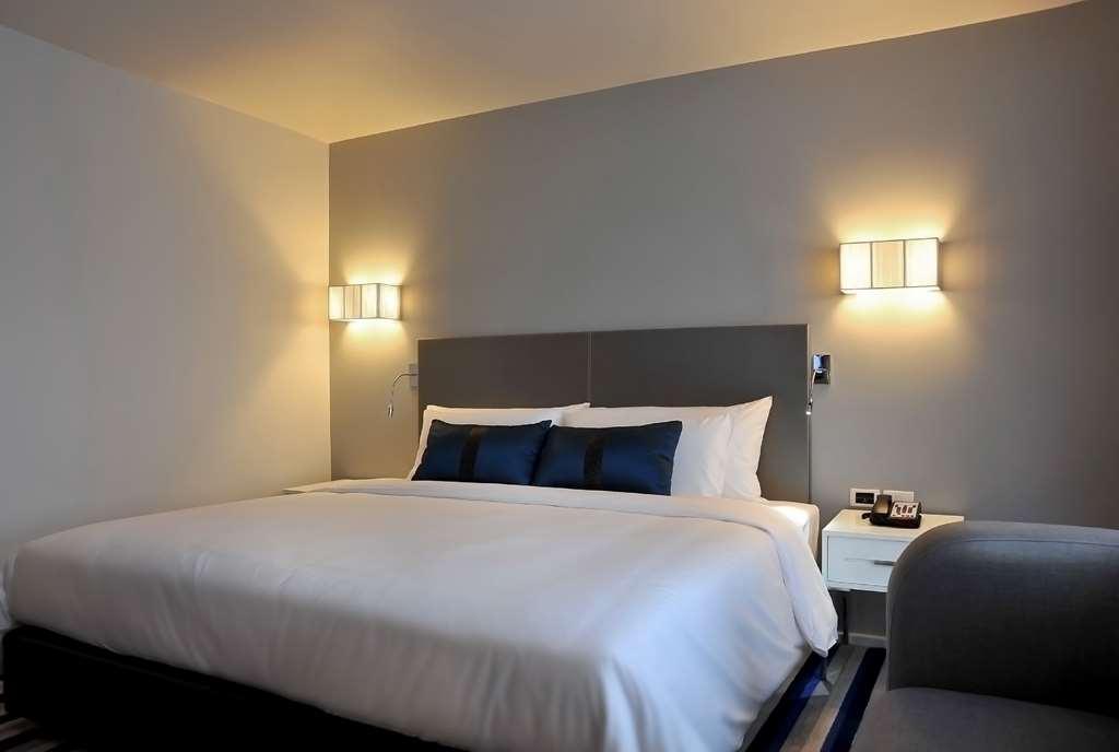 Best Western Sukhumvit 20 Banguecoque Quarto foto